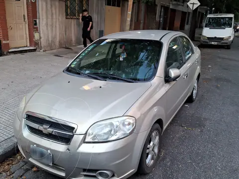 Chevrolet Aveo LT usado (2010) color Beige precio $9.500.000