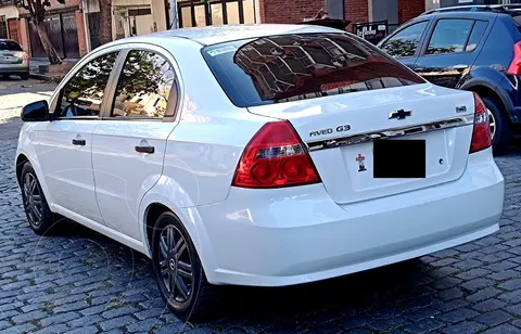 Chevrolet Aveo LS usado (2014) color Blanco precio u$s7.200