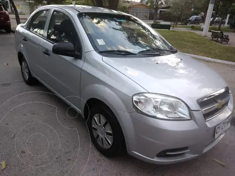 Chevrolet Aveo 1.4 5P usado (2011) color Plata precio $3.500.000