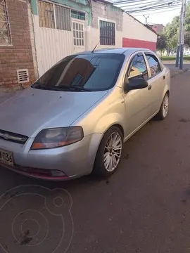 Chevrolet Aveo 1.6L usado (2012) color Plata precio $24.000.000