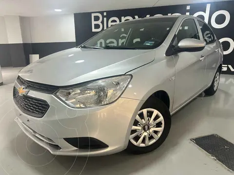 Chevrolet Aveo Paq A usado (2020) color Plata precio $195,000