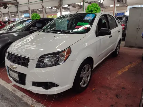 Chevrolet Aveo LS Aut usado (2014) color Blanco precio $139,500