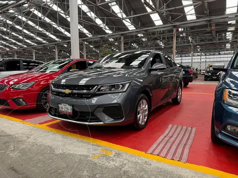Chevrolet Aveo LT usado (2025) color Azul financiado en mensualidades(enganche $71,500 mensualidades desde $6,500)