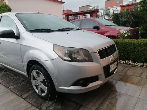 Chevrolet Aveo LS Aa Radio Aut (Nuevo) usado (2015) color Plata Brillante precio $118,900