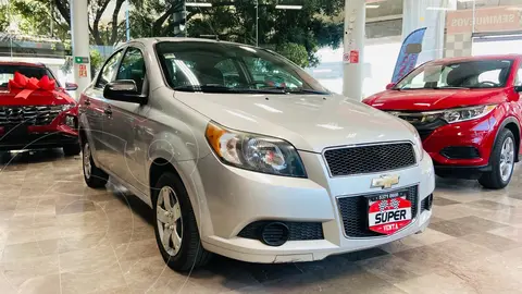 Chevrolet Aveo LS Aa usado (2017) color plateado financiado en mensualidades(enganche $58,750 mensualidades desde $3,158)