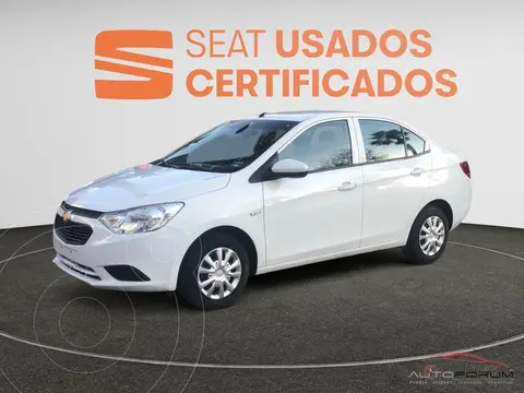 Chevrolet Aveo LS Aa radio (Nuevo) usado (2020) color Blanco financiado en mensualidades(enganche $43,680 mensualidades desde $5,682)