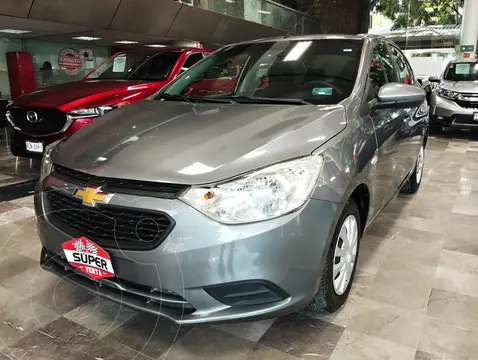 Chevrolet Aveo LS Aut usado (2022) color Gris precio $199,000