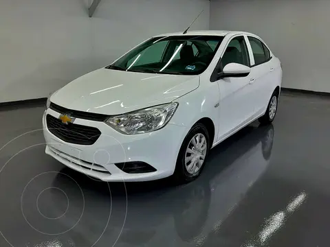 Chevrolet Aveo LS Aut usado (2021) color Blanco precio $234,000