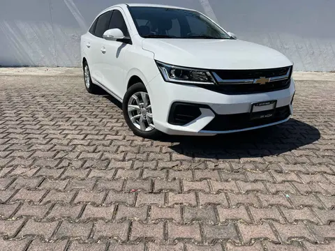 Chevrolet Aveo LT usado (2024) color Blanco precio $275,000