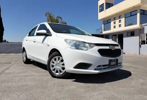 Chevrolet Aveo LS Aut usado (2022) color Blanco precio $229,800