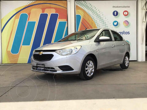 foto Chevrolet Aveo LS usado (2018) color Gris precio $122,000