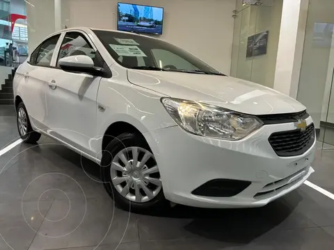 Chevrolet Aveo LS Aut usado (2022) color Blanco precio $204,000