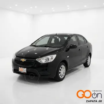 Chevrolet Aveo LS usado (2022) color CH NEGRO GRAFITO METALICO precio $210,000
