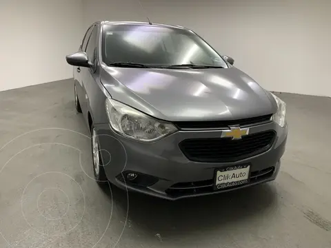 Chevrolet Aveo LT usado (2020) color Gris financiado en mensualidades(enganche $36,000 mensualidades desde $5,600)