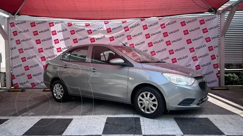 Chevrolet Aveo LS usado (2023) color Gris financiado en mensualidades(enganche $91,960 mensualidades desde $3,951)