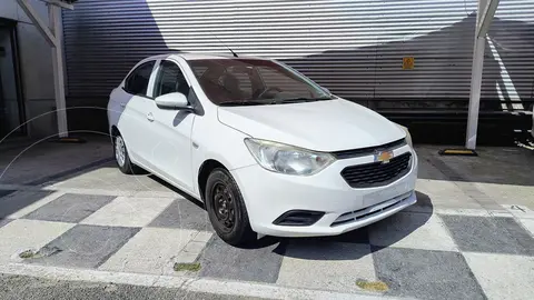 Chevrolet Aveo LS Aut usado (2022) color Blanco precio $194,000