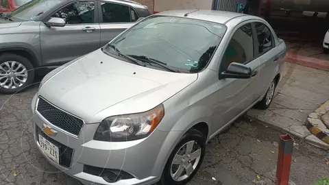 Chevrolet Aveo Paq M usado (2015) color Plata precio $95,000