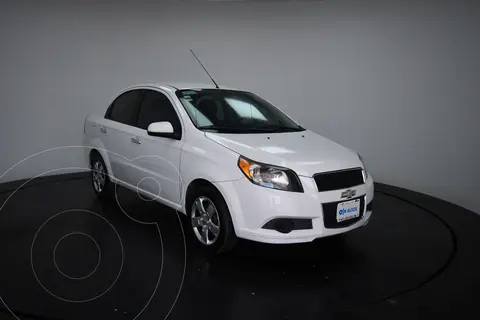 Chevrolet Aveo LT usado (2017) color Blanco precio $168,200
