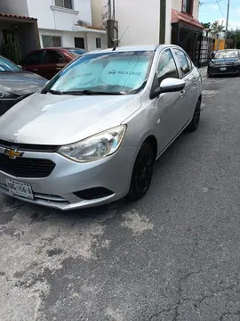 Chevrolet Aveo LS Aa Radio y Bolsas de Aire Aut (Nuevo) usado (2018) color Plata precio $169,000