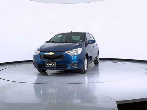 Chevrolet Aveo Paq A usado (2020) color Azul precio $221,999