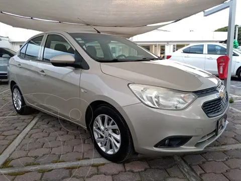 Chevrolet Aveo LT Aut usado (2018) color Beige precio $165,000