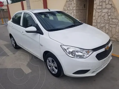 Chevrolet Aveo LS Aut usado (2021) color Blanco financiado en mensualidades(enganche $58,000 mensualidades desde $6,644)