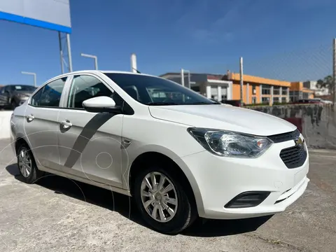 Chevrolet Aveo LS Aut usado (2022) color Blanco precio $199,000