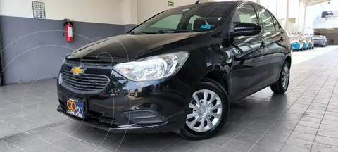 Chevrolet Aveo LS usado (2019) color Negro financiado en mensualidades(enganche $47,688 mensualidades desde $3,647)