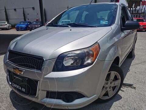 Chevrolet Aveo LT usado (2015) color Plata Brillante precio $150,000