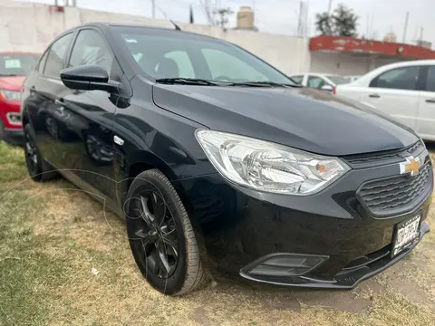 Chevrolet Aveo LS Aut usado (2021) color Negro precio $230,000
