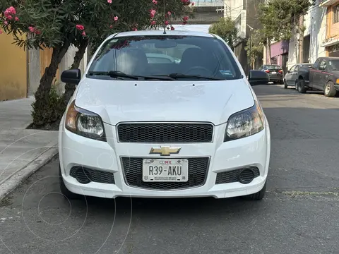 Chevrolet Aveo LS Aa usado (2017) color Blanco precio $135,000