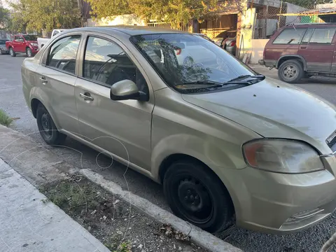 Chevrolet Aveo Paq C usado (2011) color Bronce precio $65,000