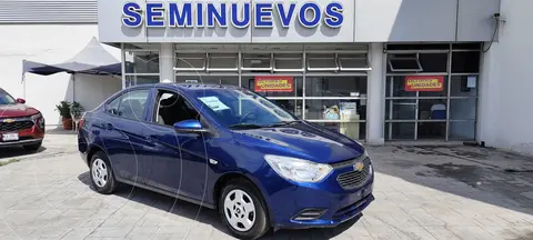 Chevrolet Aveo LS usado (2022) color Azul financiado en mensualidades(enganche $48,578 mensualidades desde $6,315)