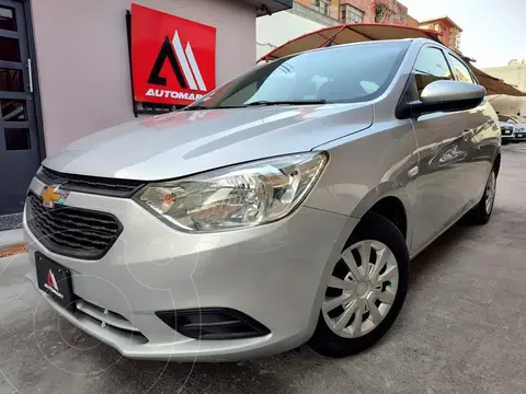 Chevrolet Aveo LS usado (2018) color Plata precio $169,000