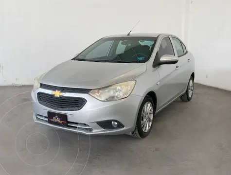 Chevrolet Aveo LT Aut usado (2018) color plateado precio $179,000