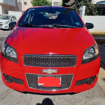 Chevrolet Aveo Paq B usado (2013) color Rojo precio $115,000