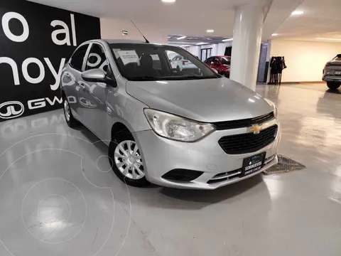 Chevrolet Aveo Paq B usado (2020) color Plata precio $199,900