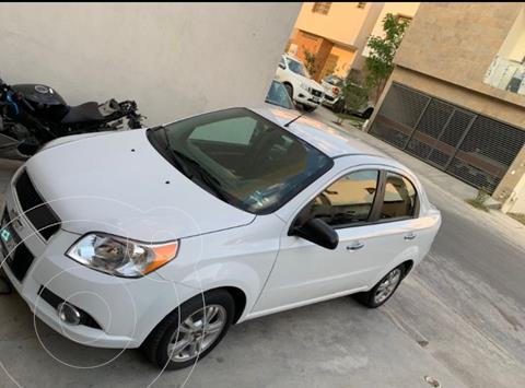 foto Chevrolet Aveo LTZ usado (2016) color Blanco precio $138,999