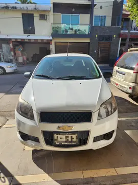 Chevrolet Aveo LT Aut usado (2016) color Blanco precio $140,000