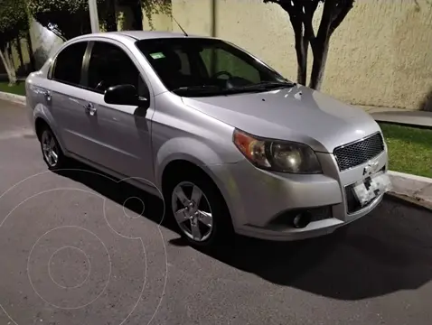 Chevrolet Aveo LS usado (2015) color Plata Brillante precio $116,000