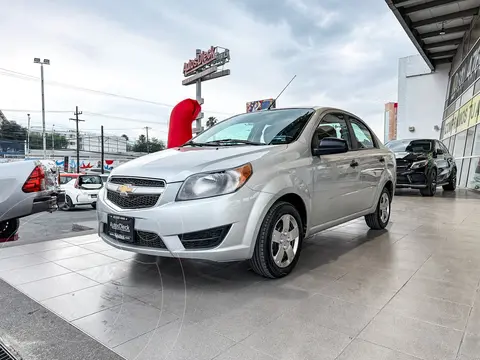 Chevrolet Aveo LS Aut usado (2018) color plateado precio $179,000