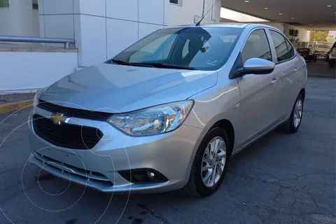 Chevrolet Aveo LT Aut usado (2020) color plateado precio $196,000