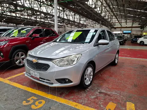 Chevrolet Aveo LT usado (2020) color Plata Brillante financiado en mensualidades(enganche $60,000 mensualidades desde $5,200)