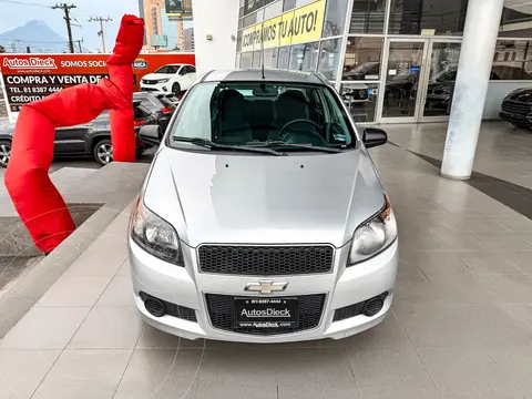 Chevrolet Aveo LT usado (2017) color plateado precio $159,000
