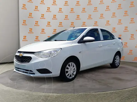 Chevrolet Aveo LS Aa radio (Nuevo) usado (2020) color Blanco financiado en mensualidades(enganche $43,978 mensualidades desde $5,287)