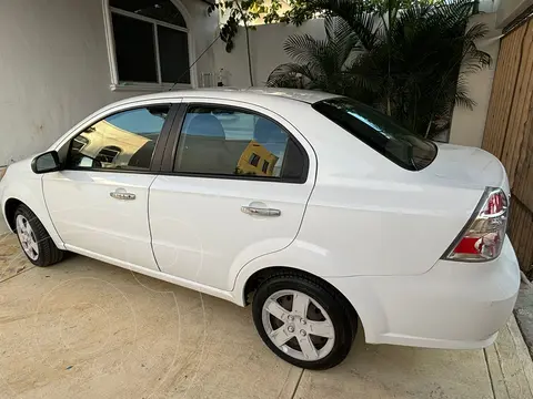 Chevrolet Aveo LS Aa usado (2018) color Blanco precio $160,000