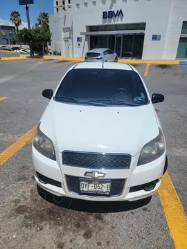 Chevrolet Aveo LS usado (2016) color Blanco precio $90,000
