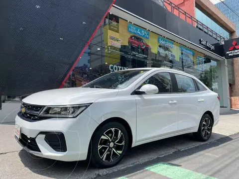 Chevrolet Aveo LT Plus usado (2024) color Blanco precio $239,000