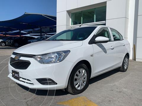 Chevrolet Aveo LS usado (2020) color Blanco financiado en mensualidades(enganche $22,500 mensualidades desde $6,190)