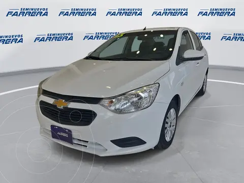 Chevrolet Aveo LS usado (2023) color Blanco precio $228,000